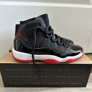 Jordan 11 bred 2019 deadstock. Size 6Y - GS.